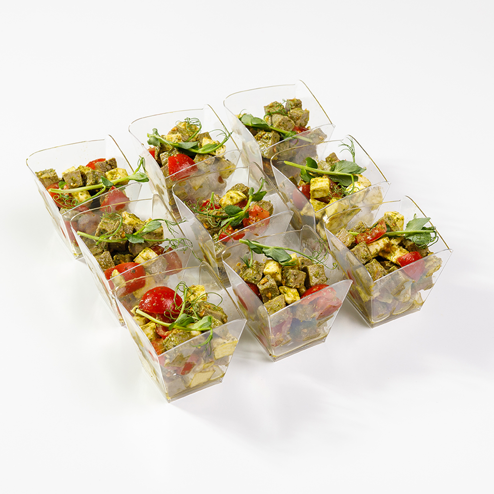 Фуршетный салат Ростбиф с моцареллой в стаканчика (9шт.)